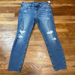 OLD NAVY distressed rockstar super skinny jeans